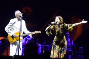 gilberto-gil-tempo-rei-curitiba-foto-lucas-sarzi-25-960x640-1.jpg