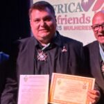 Thiago Michelasi recebe a Medalha Gran Cavaleiro da ONU em cerimônia no Centro Cultural de São Paulo